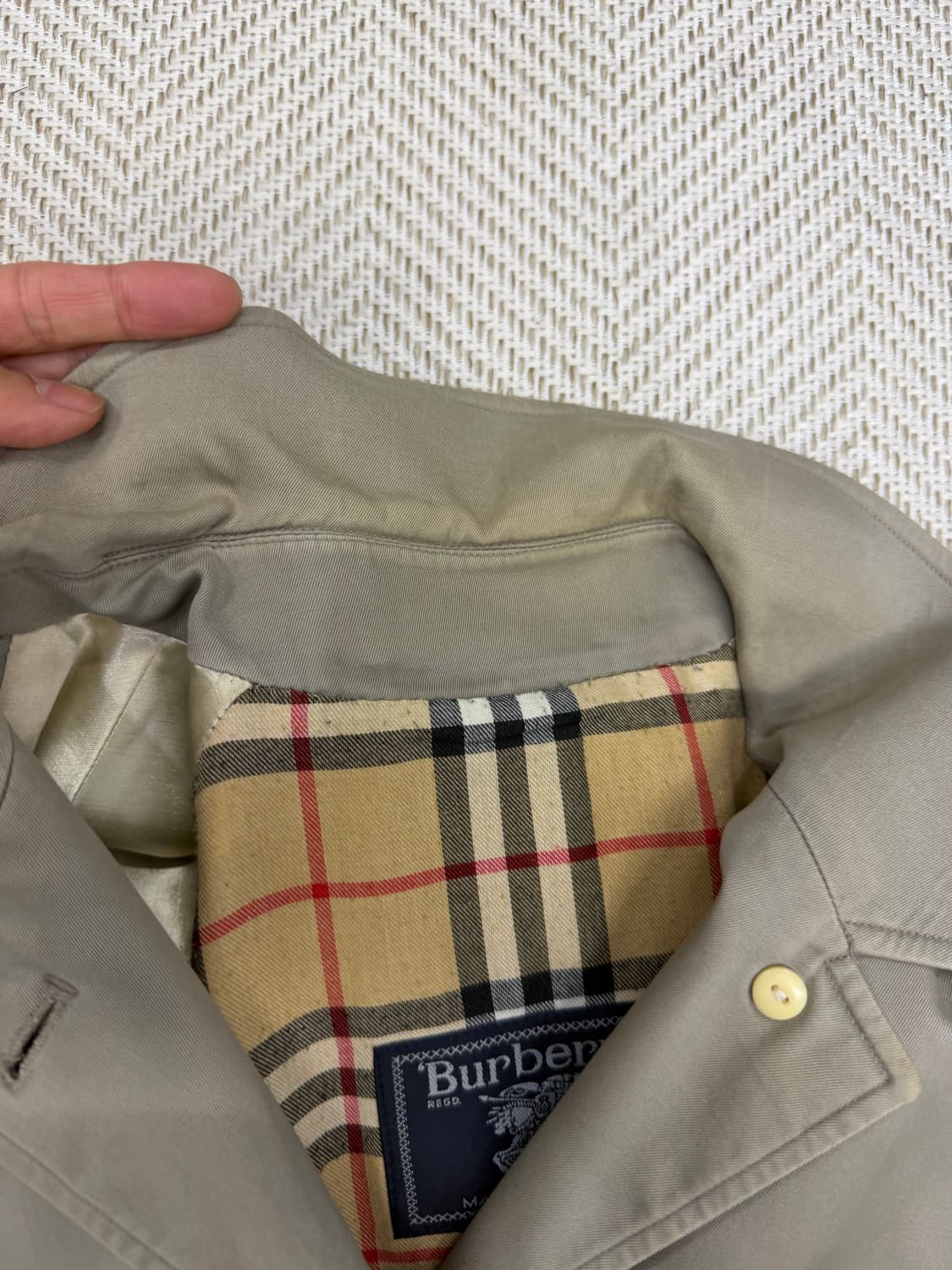 정품) 버버리 여성 트렌치 코트 베이지 77 상품이미지6