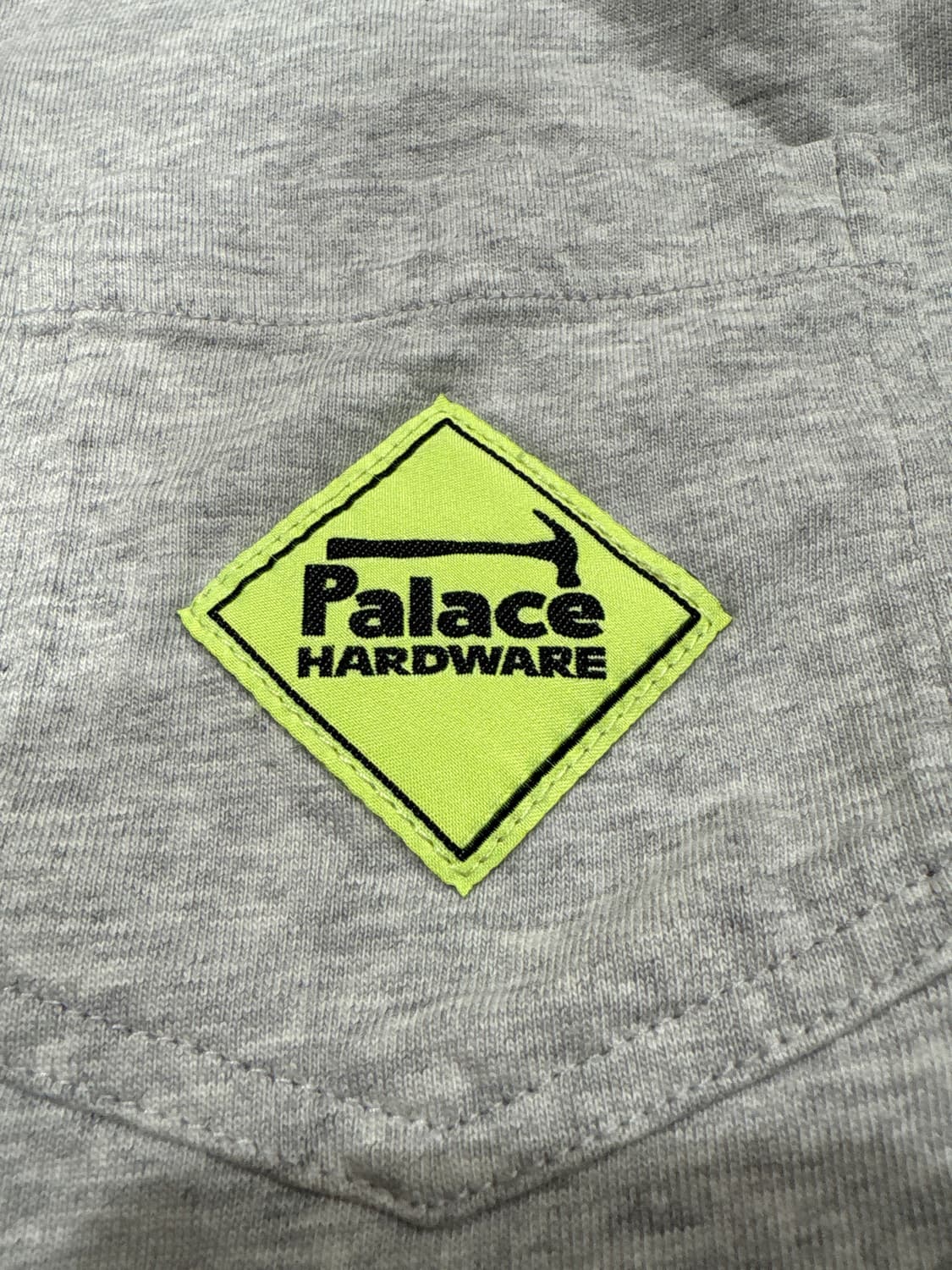 Palace hardware t shirt 상품이미지3