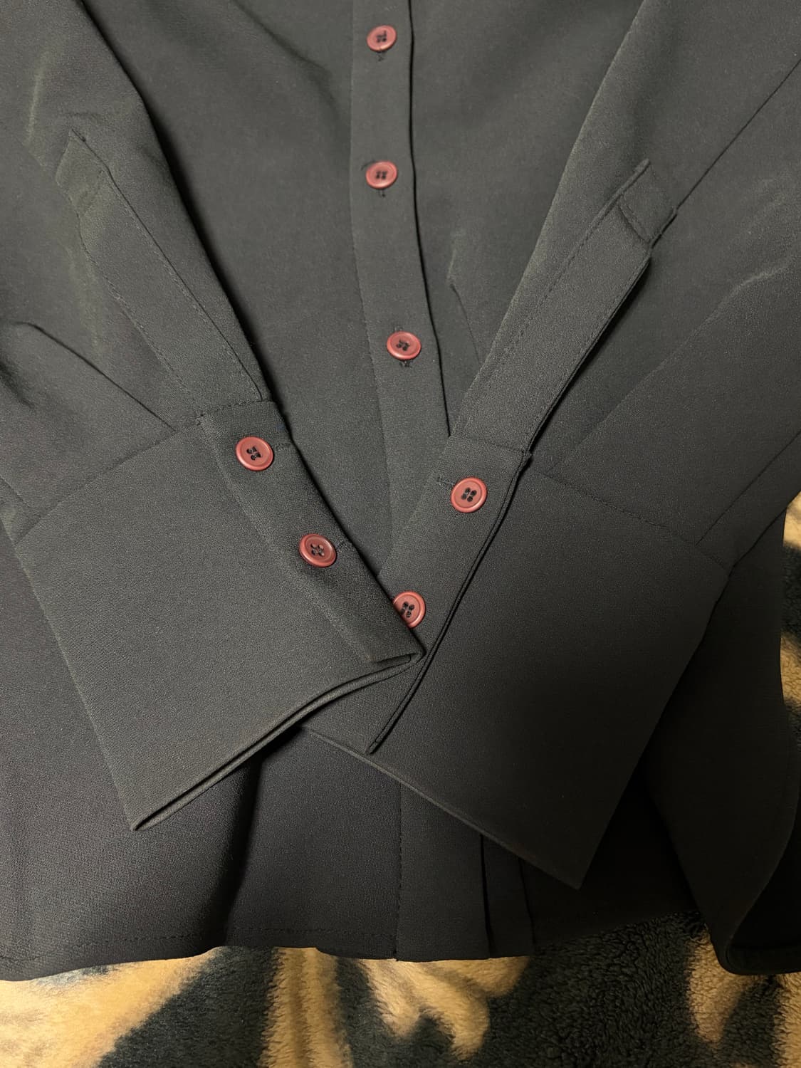 (옷걸이포함) 20FW 로우 클래식 셔링 셔츠 S 상품이미지4