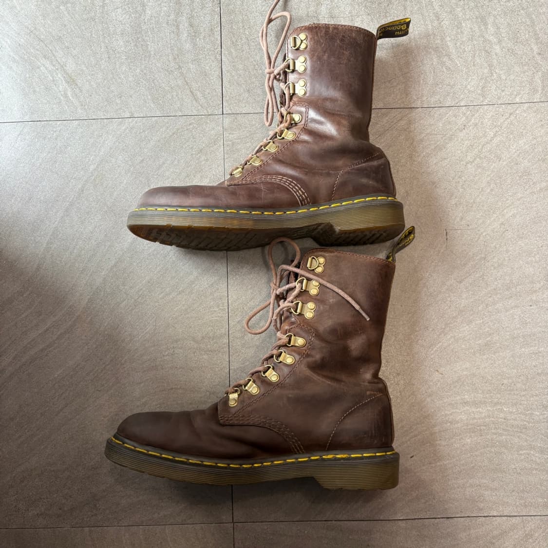 닥터마틴 aw009 브라운 부츠 상품이미지7