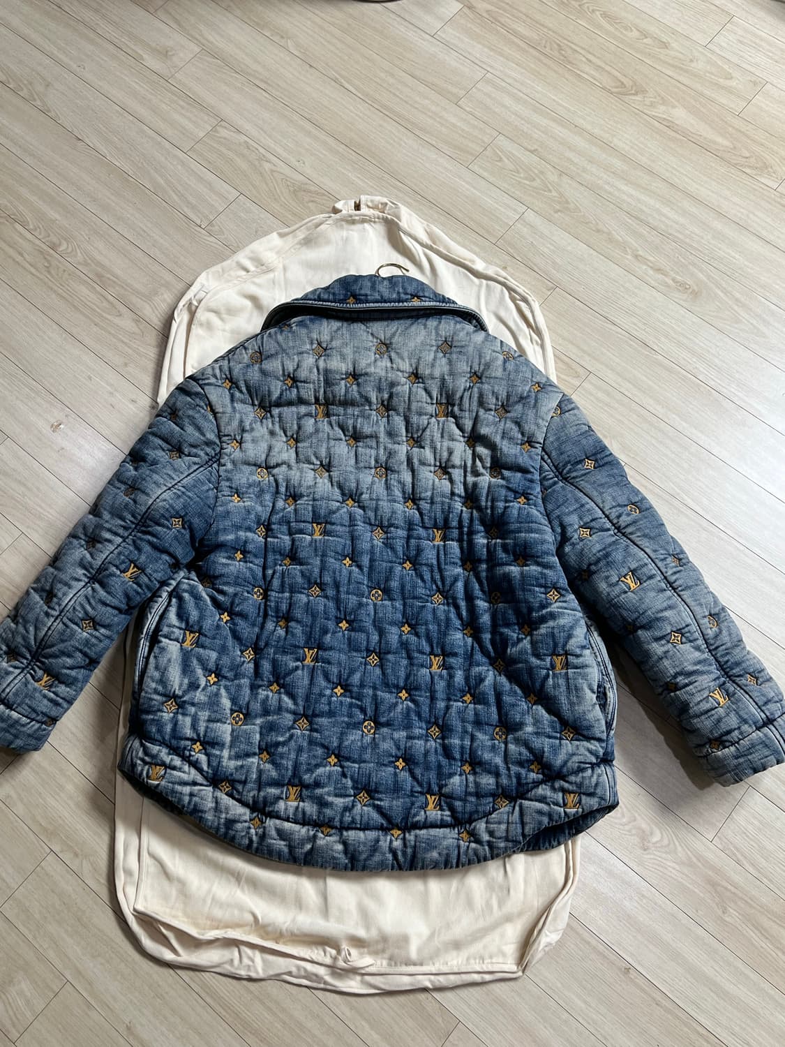 루이비통 패디드 데님 모노그램 오버셔츠 인디고 L 상품이미지3