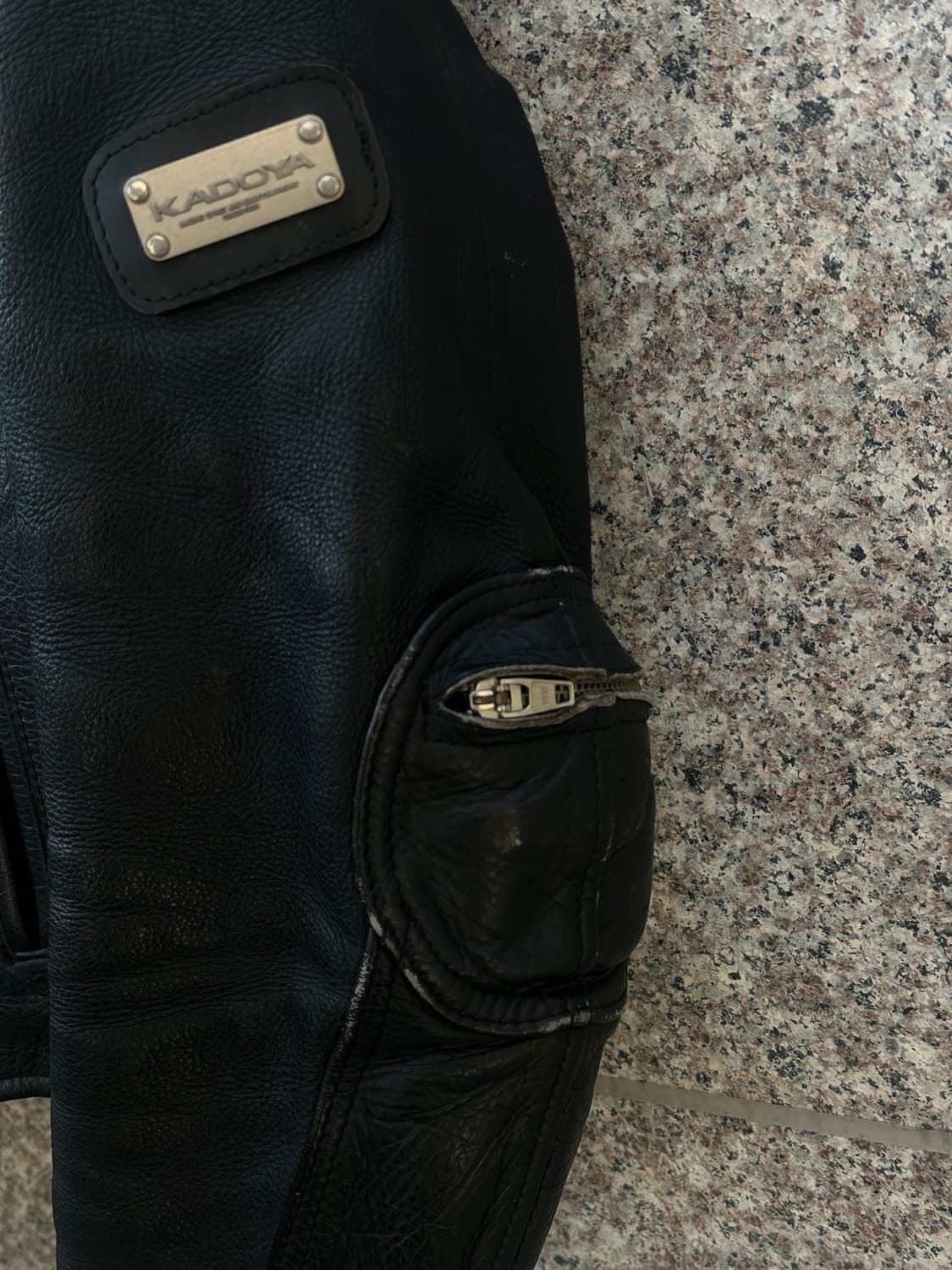 KADOYA 카도야 블랙 레더 레이싱 자켓 스타 패치 상품이미지4