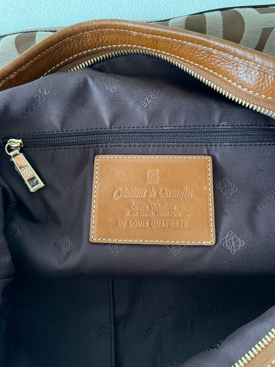 루이까또즈(Louisquatorze) 모노그램 숄더백 상품이미지10