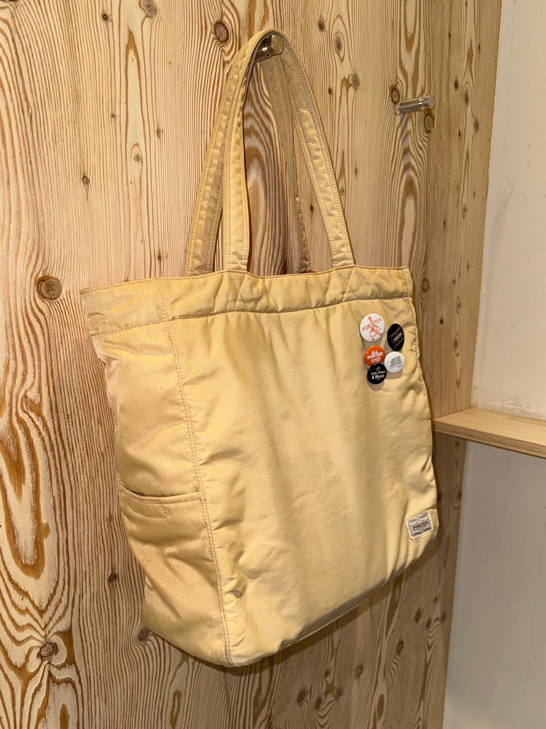 포터 뱃지 토트백 상품이미지2