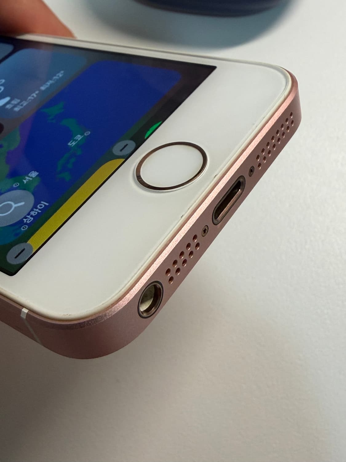 아이폰 SE 핑크 64기가 #1176 (5월6일 배송) 상품이미지6