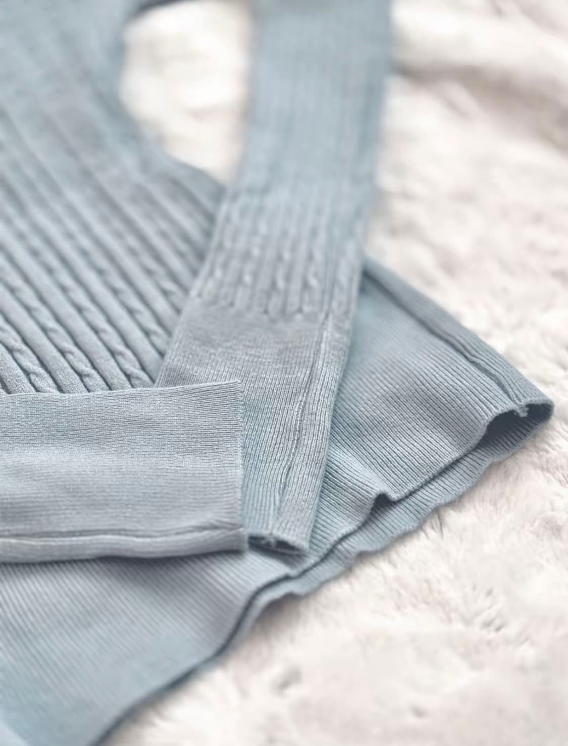 [새상품] 슬림핏 꽈배기 골지 니트 (그린/소라/코발트블루) 상품이미지3