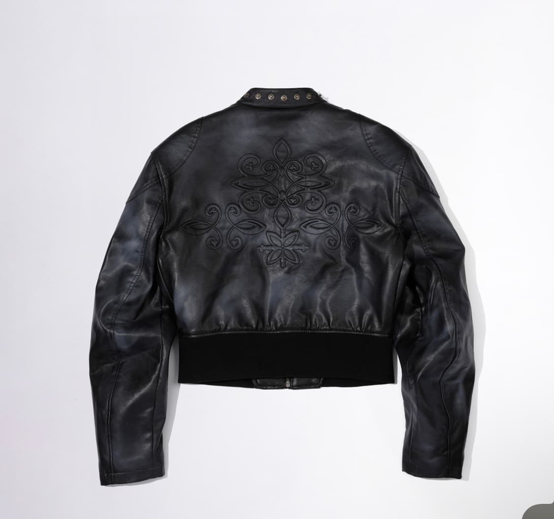 새상품 / Emboss Faux Leather Bomber Black  상품이미지3