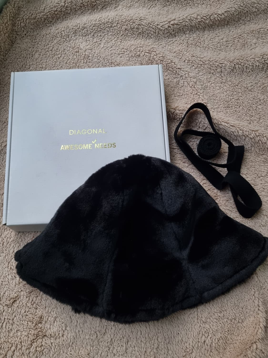 다이애그널x어썸니즈 퍼햇 (새상품) 상품이미지5