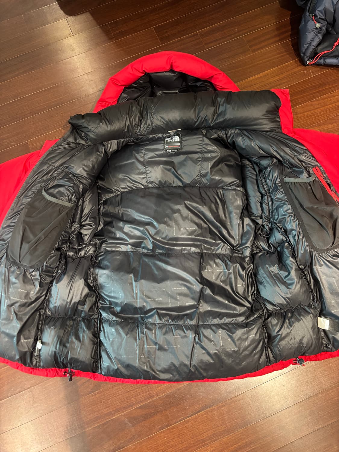 노스페이스 히말라야 패딩 레드 판매합니다 상품이미지3