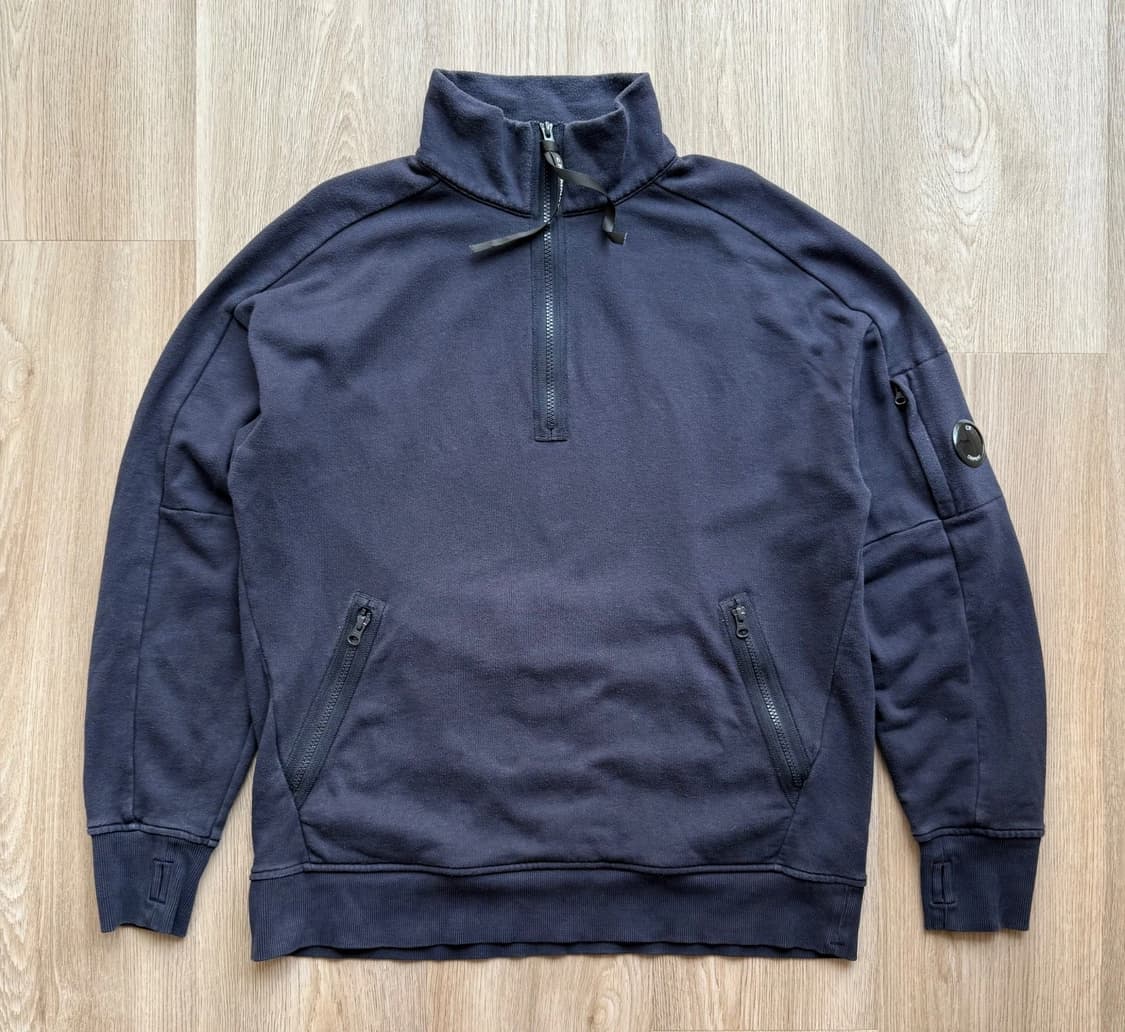 C.P. 컴퍼니 반집업 스웨트셔츠 네이비 블루 상품이미지1