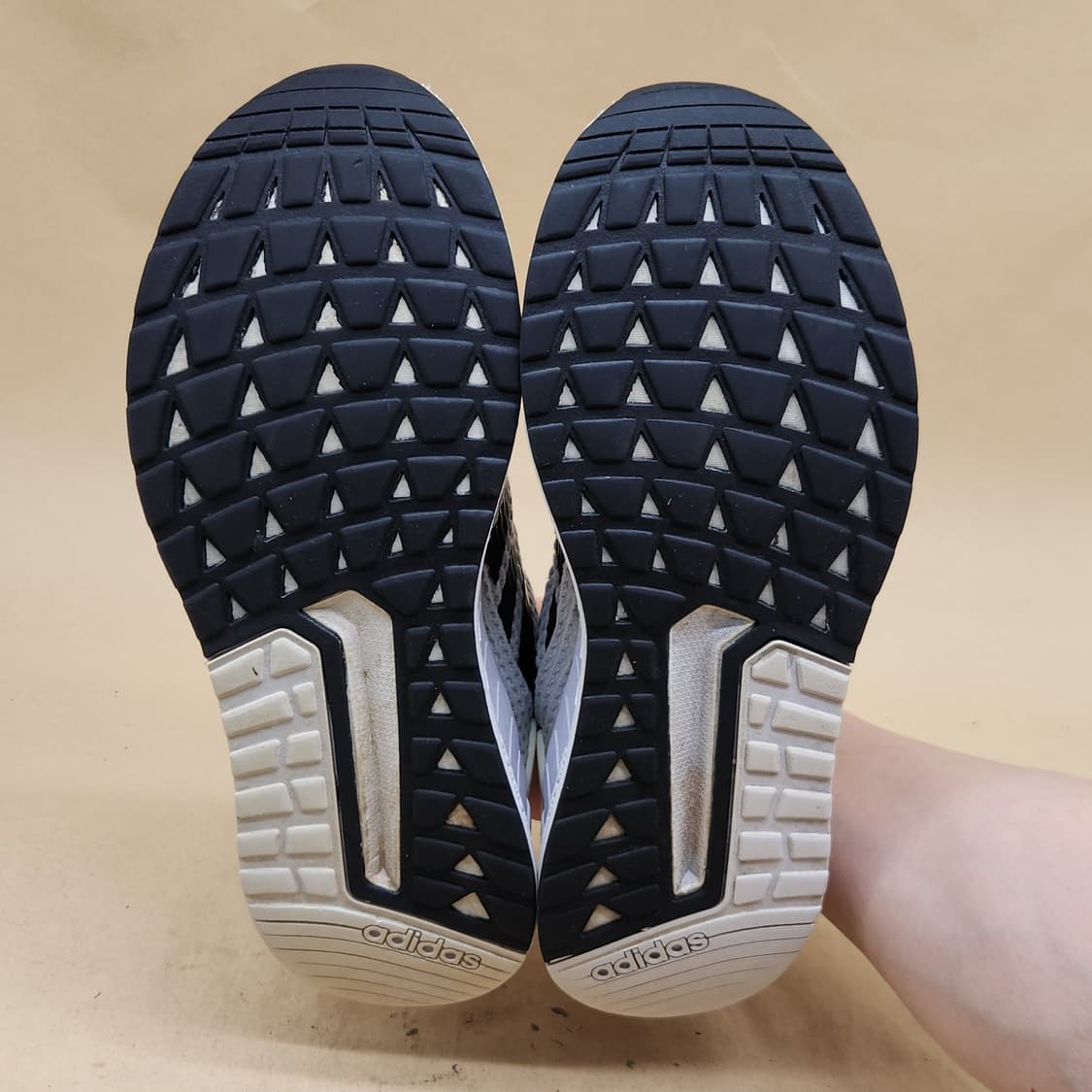 아디다스 퀘스타 라이드 남성운동화260 상품이미지3