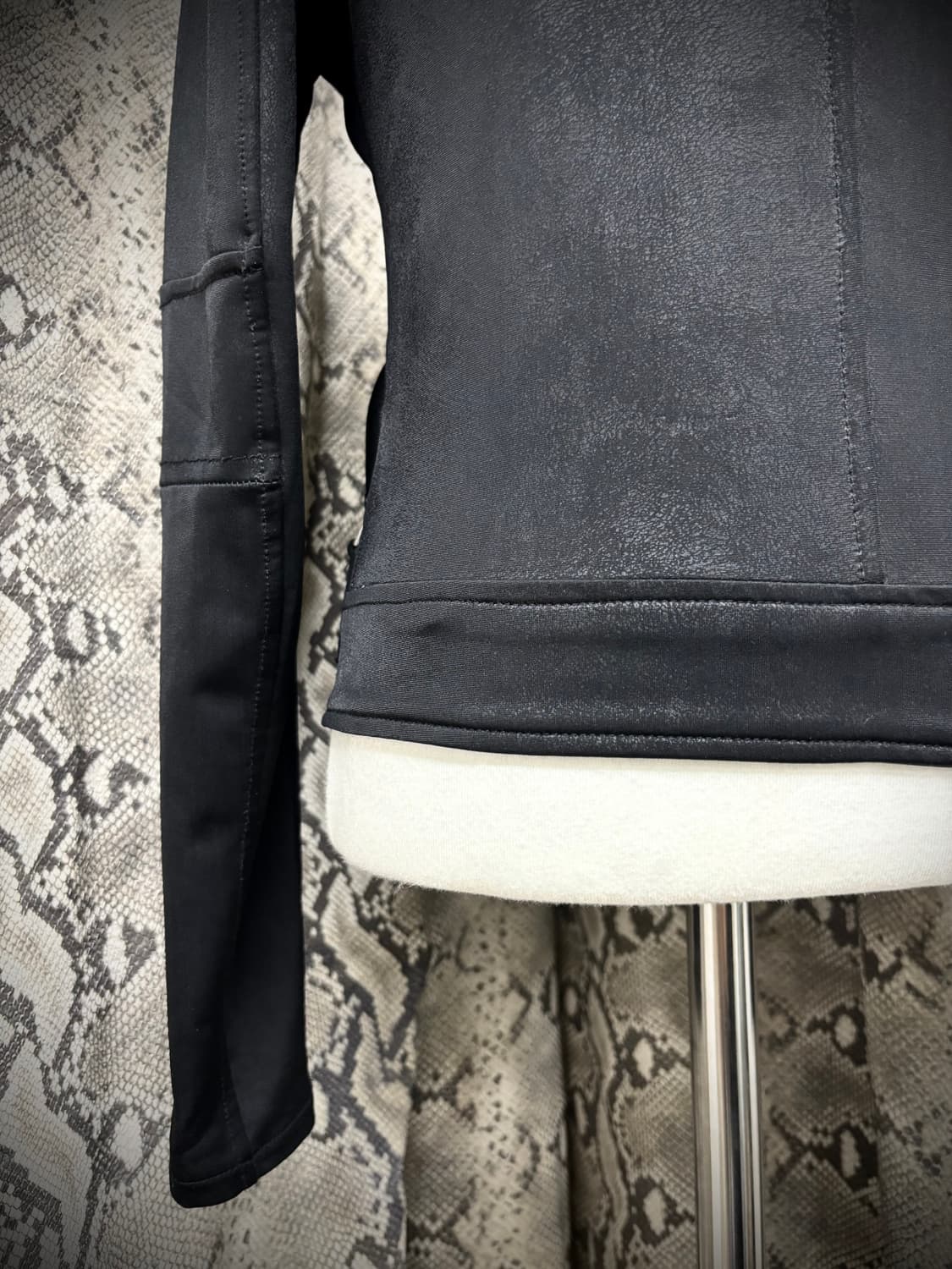 [00’s Utility] Zip Detail Neck Buckle Sl 상품이미지6