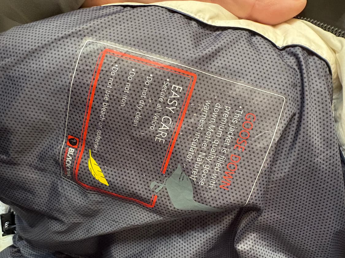 블랙야크 패딩 조끼 블랙/화이트 상품이미지8