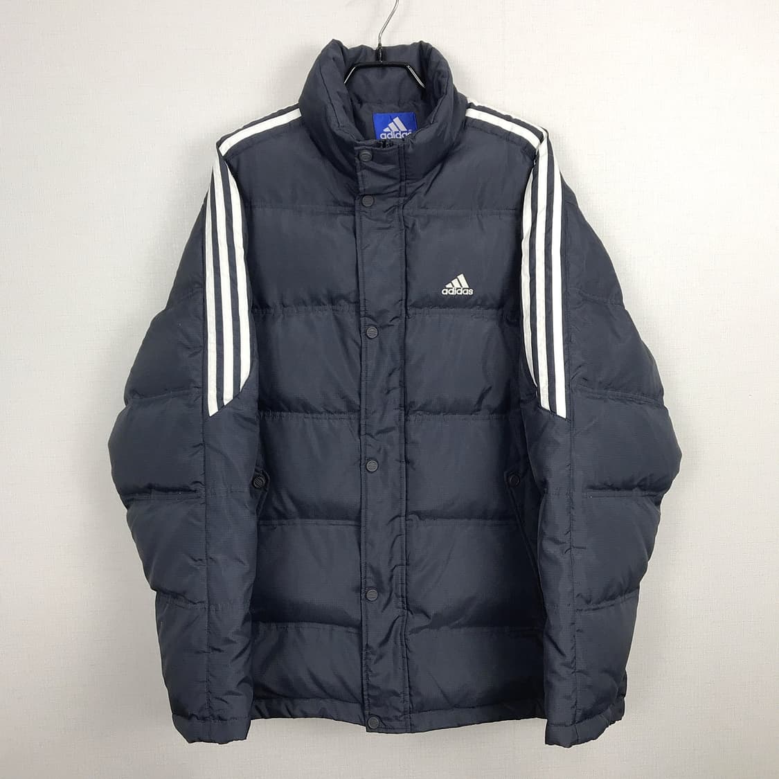 아디다스 올드스쿨 3스트라이프 패딩 점퍼 빈티지 남성100 상품이미지1
