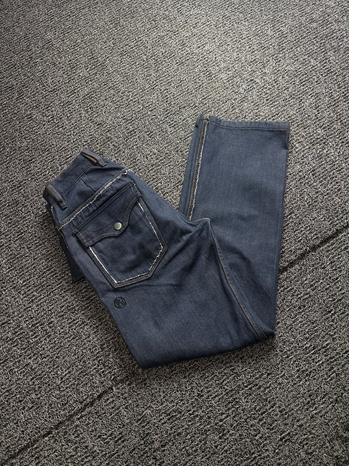 디젤 아카이브 포켓 디테일 루즈 데님 팬츠 3063 상품이미지1