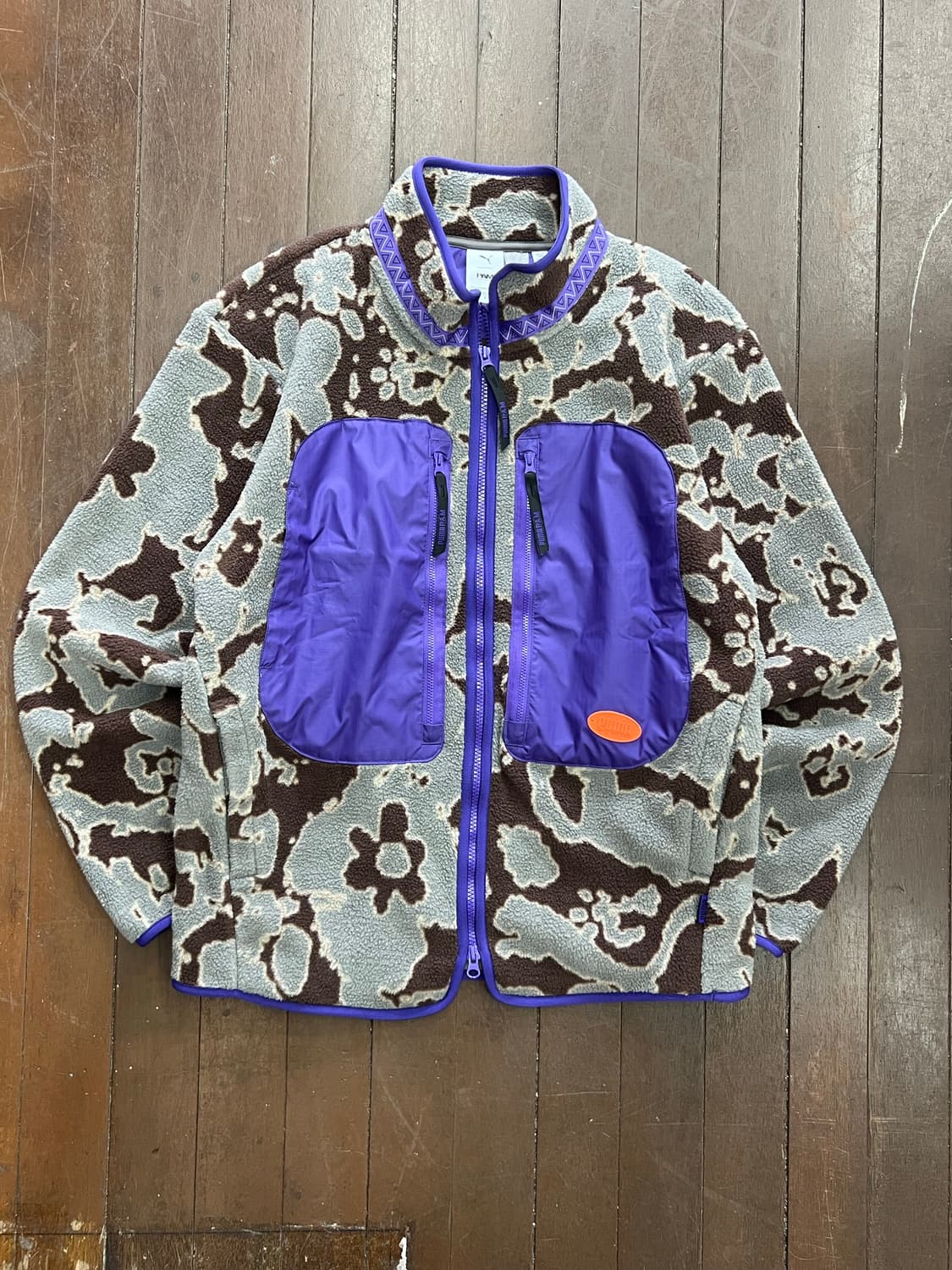 퓨마 x PAM 콜라보 후리스 상품이미지1