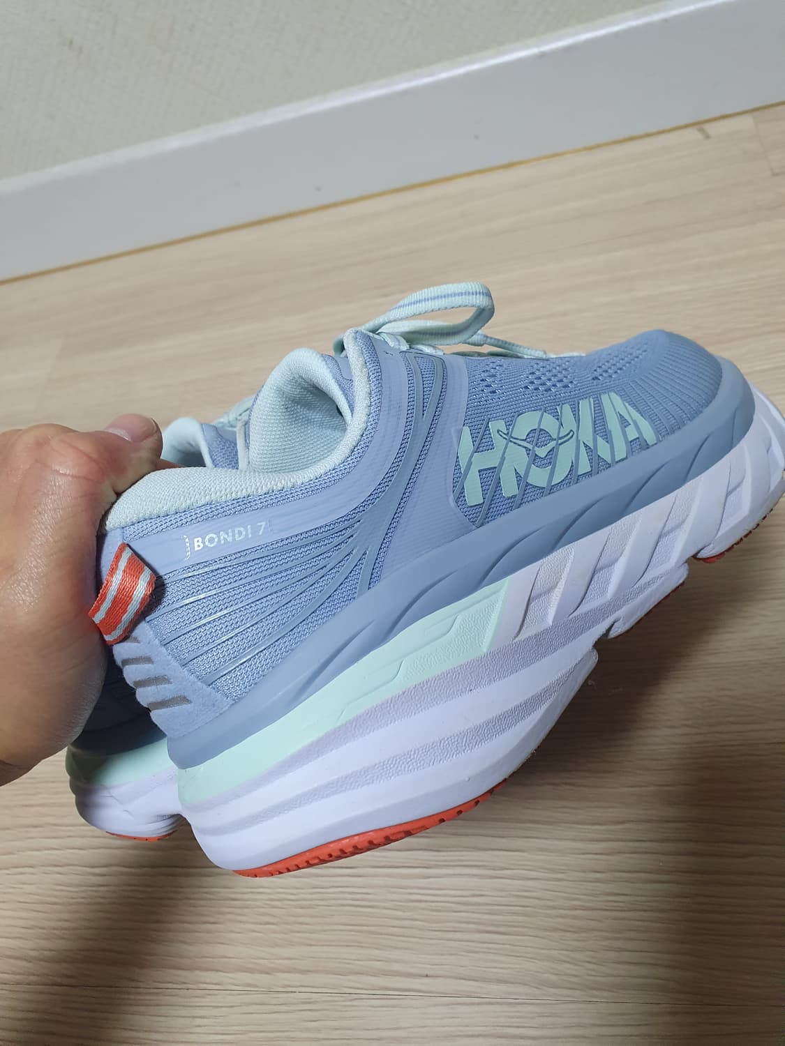 호카 본디7 와이드 운동화 240 상품이미지6