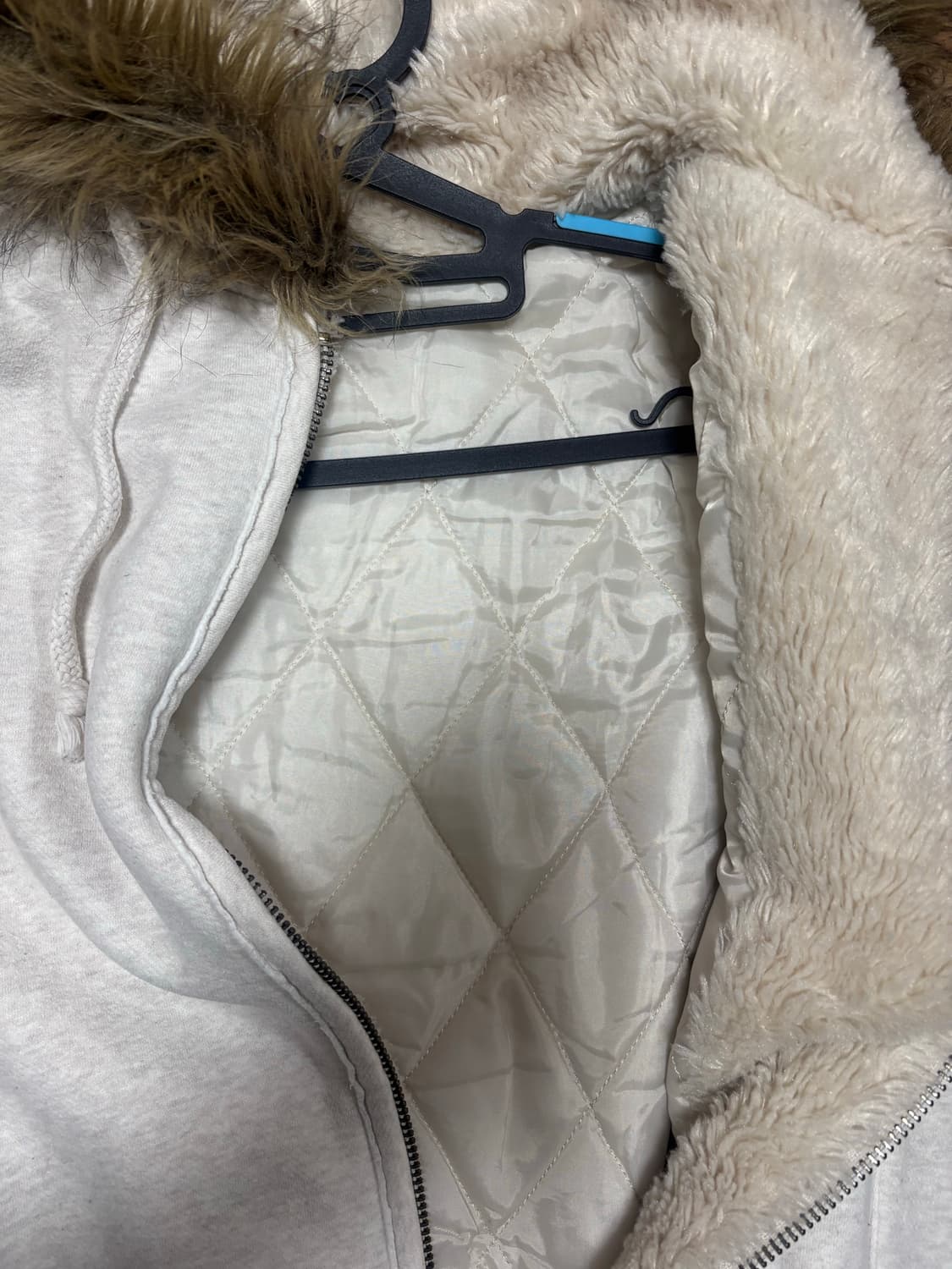 Jeep 퍼 후드집업 상품이미지2