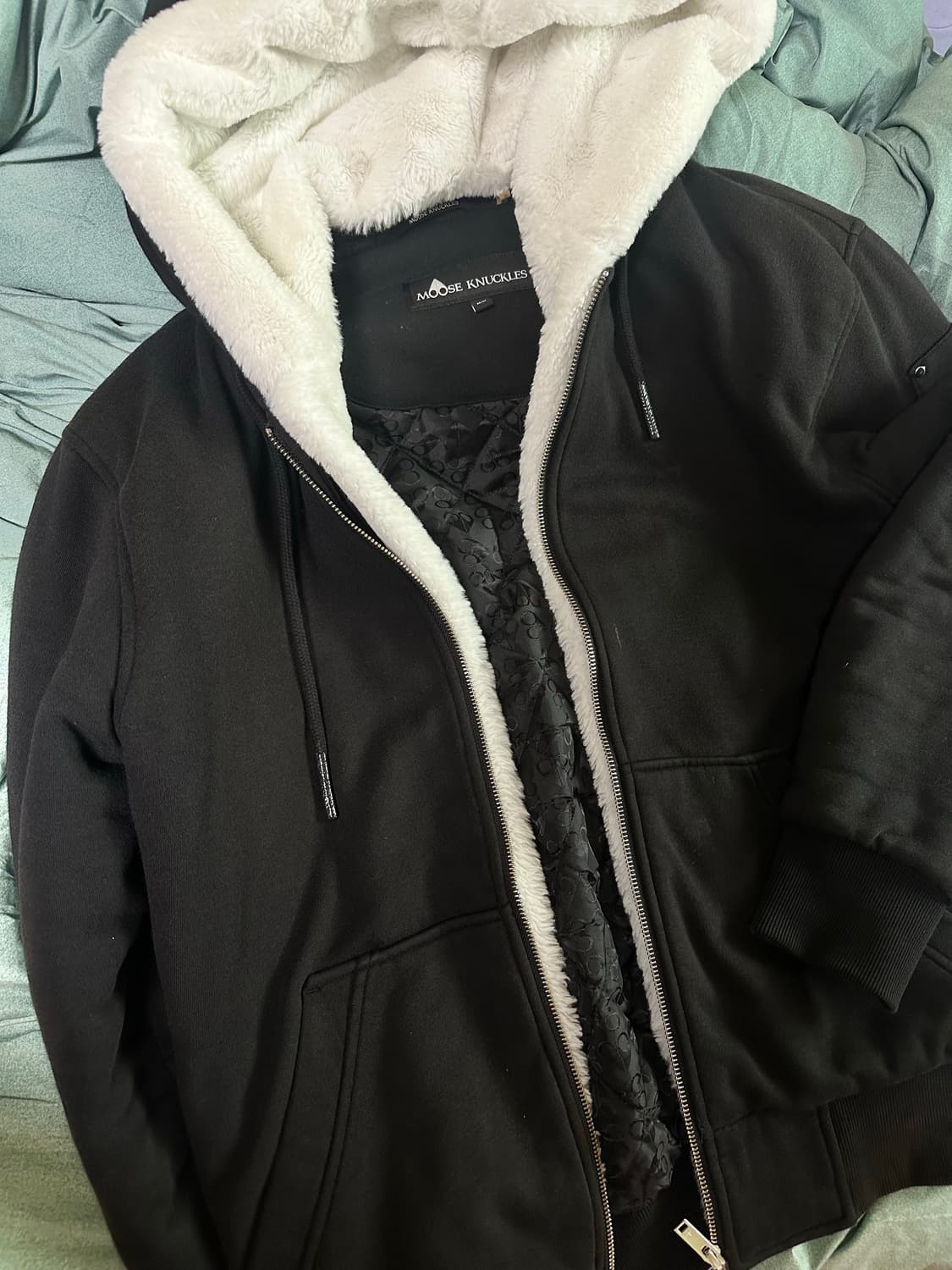 무스너클 버니스웨터  (백화점 구매) 상품이미지1