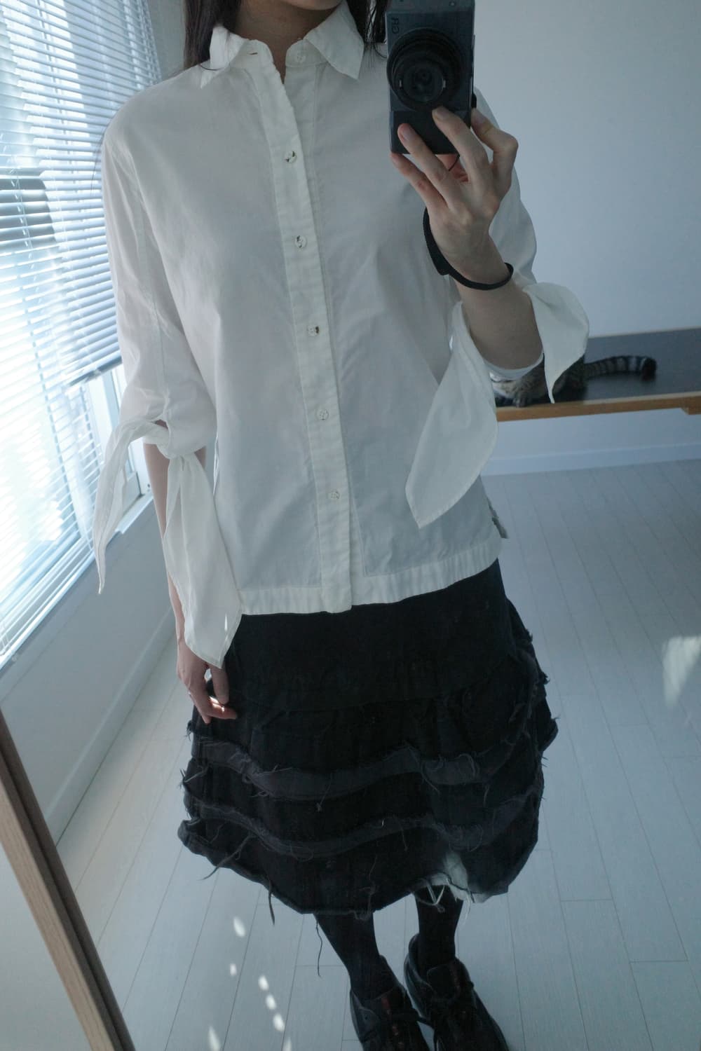 캐피탈 리본 셔츠 상품이미지1