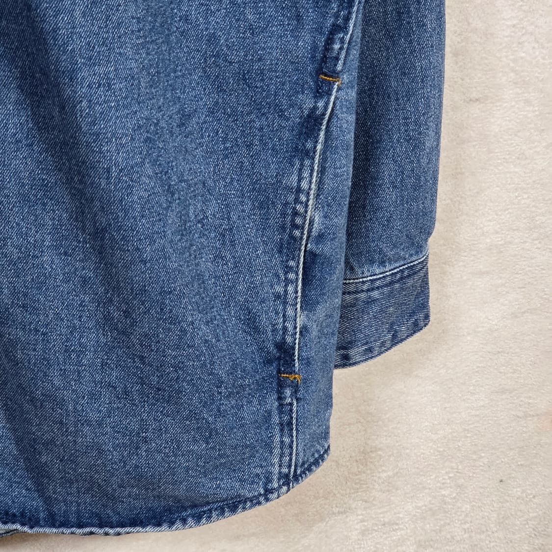 앤듀 오버핏 중청 투포켓 데님자켓 상품이미지4