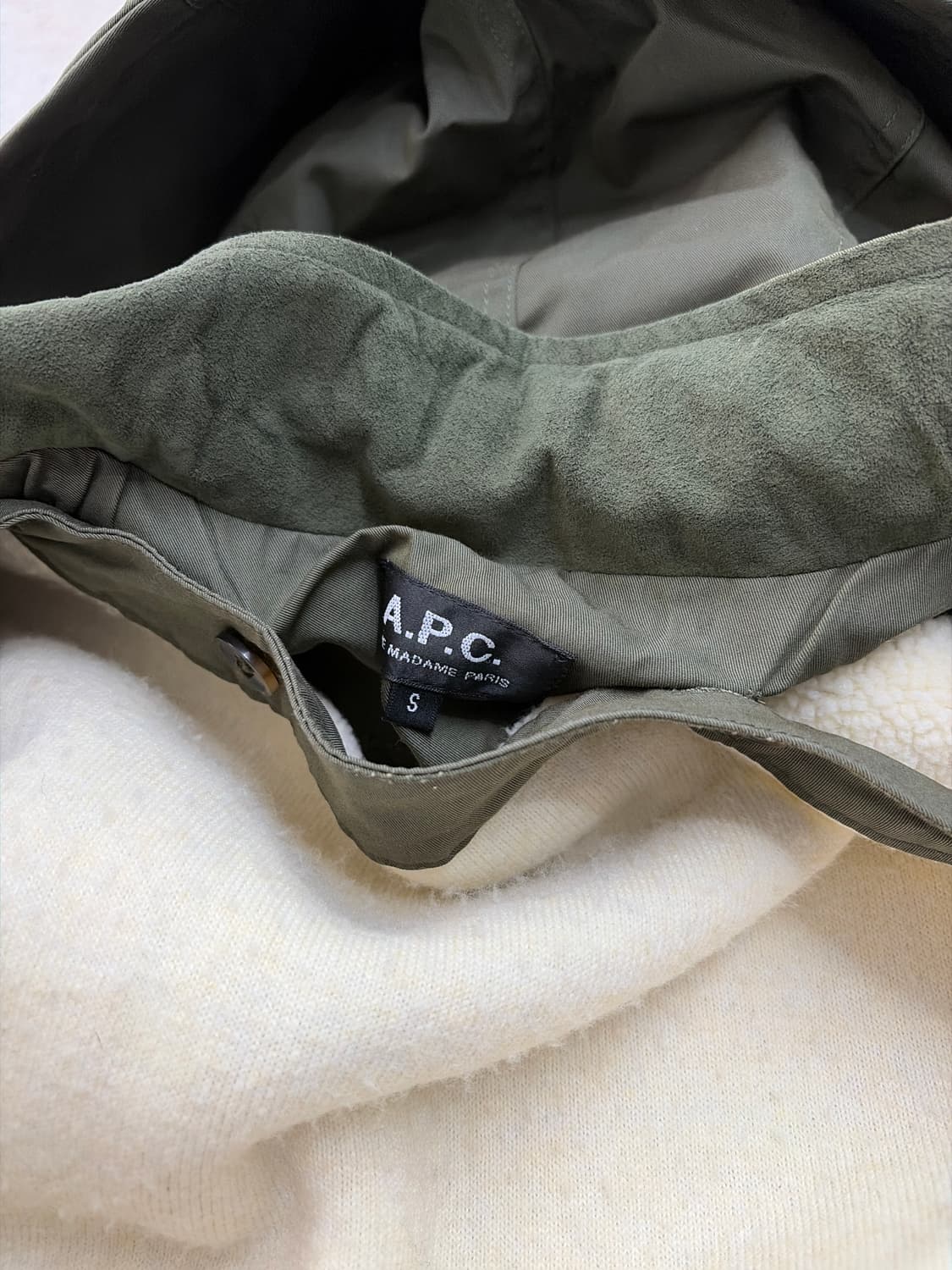 A.P.C. 카키 야상 안감 탈부착 상품이미지4