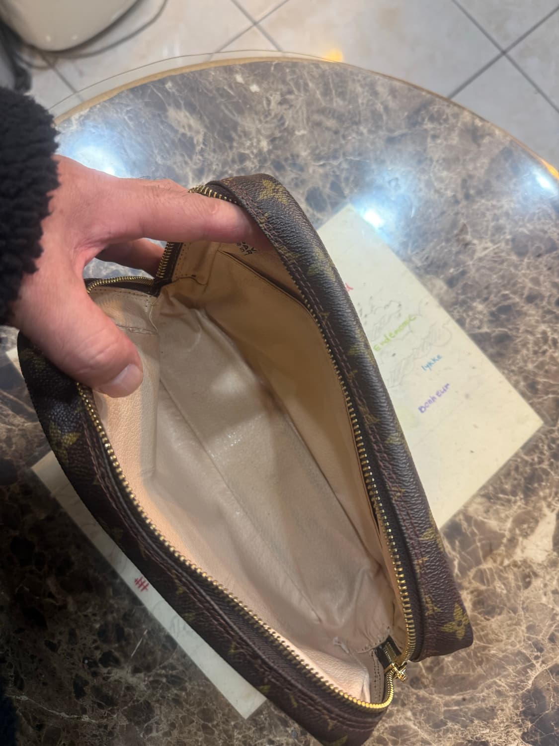 정품 루이비통 클러치 팝니다 상품이미지6