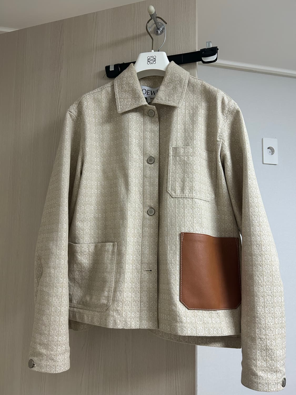 로에베 애나그램 자카드 버튼 자켓 38 상품이미지2