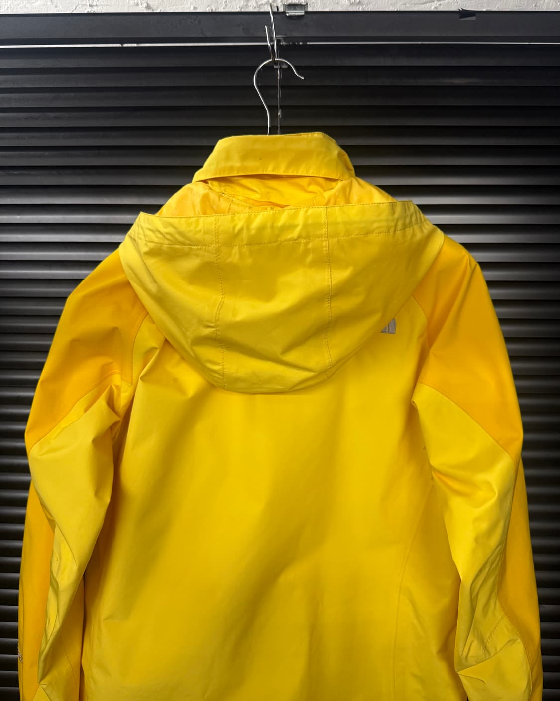 노스페이스 노랑색 옐로우 바람막이 집업 자켓 90 S 고프코어 정품 등산 상품이미지4