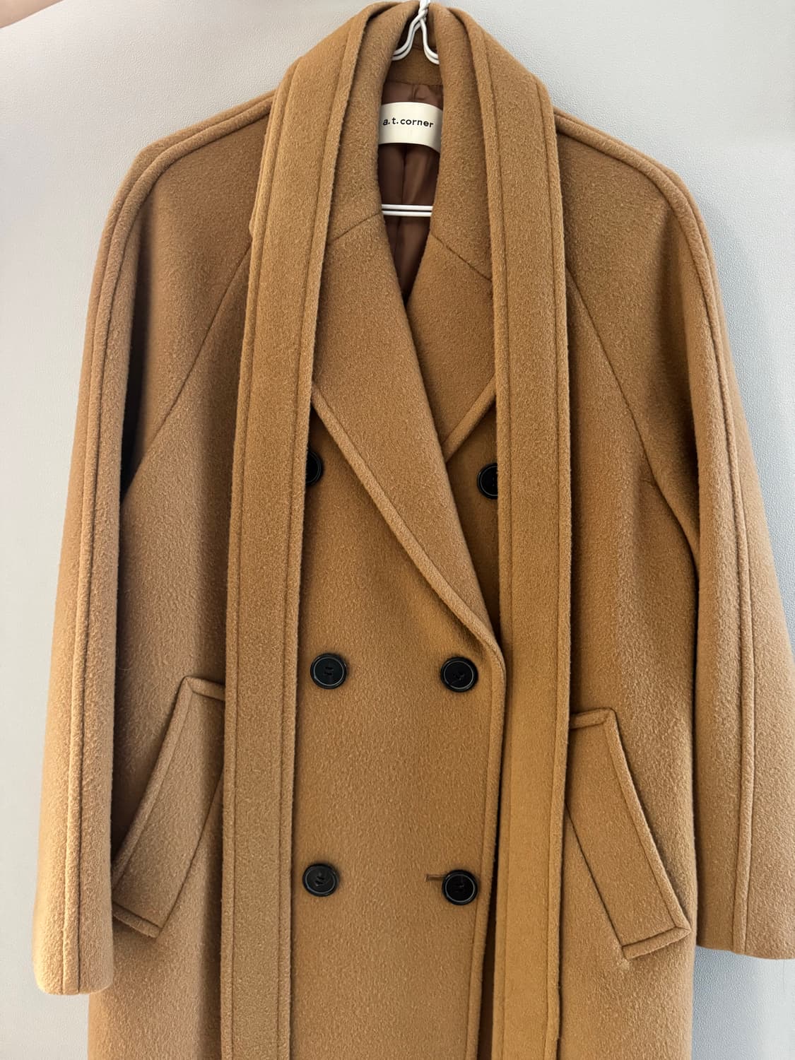 앳코너 브라운코트 상품이미지1