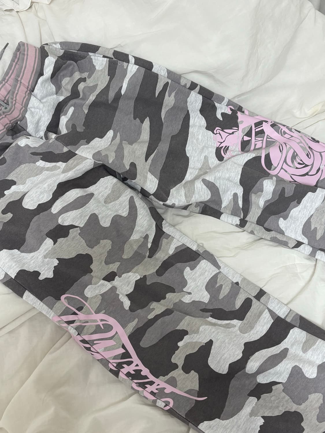 NYXX 엠블럼 프린팅 카모 조거팬츠 상품이미지4