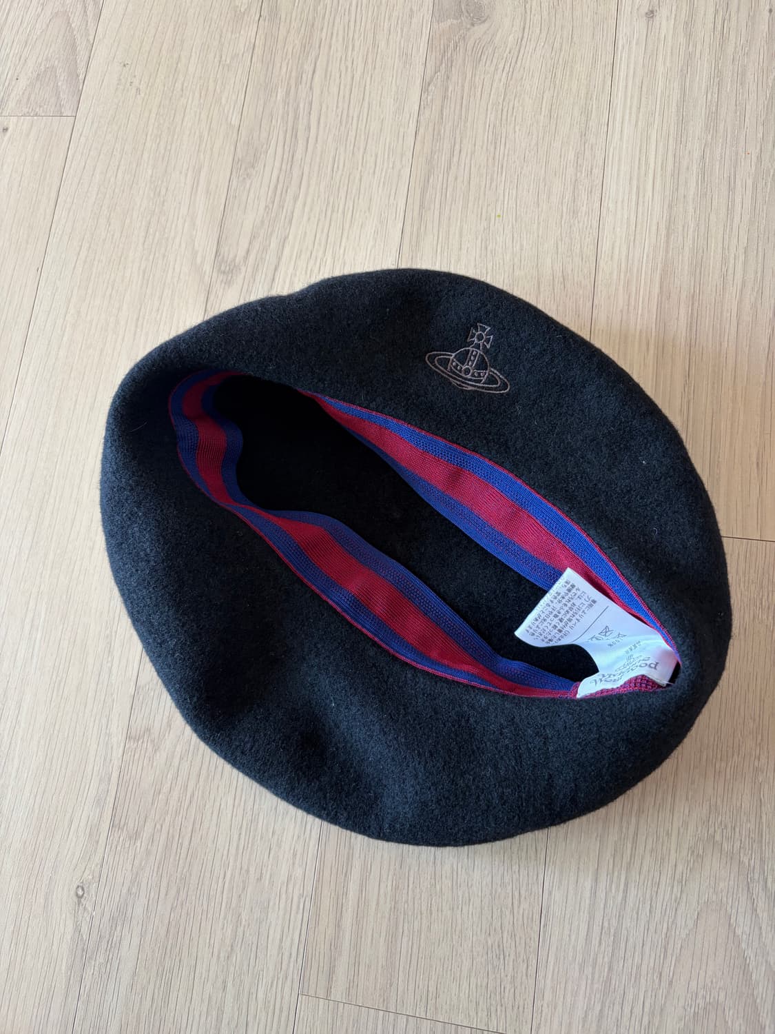 비비안웨스트우드 베레모 상품이미지1