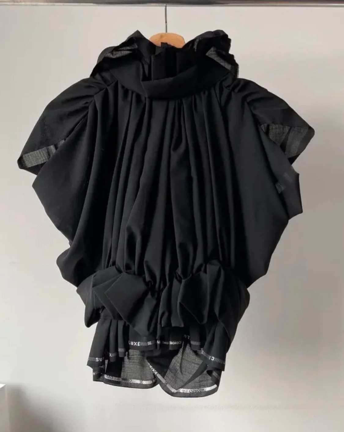 꼼데가르송 메인라인 2006ss 셔링 탑 상품이미지2