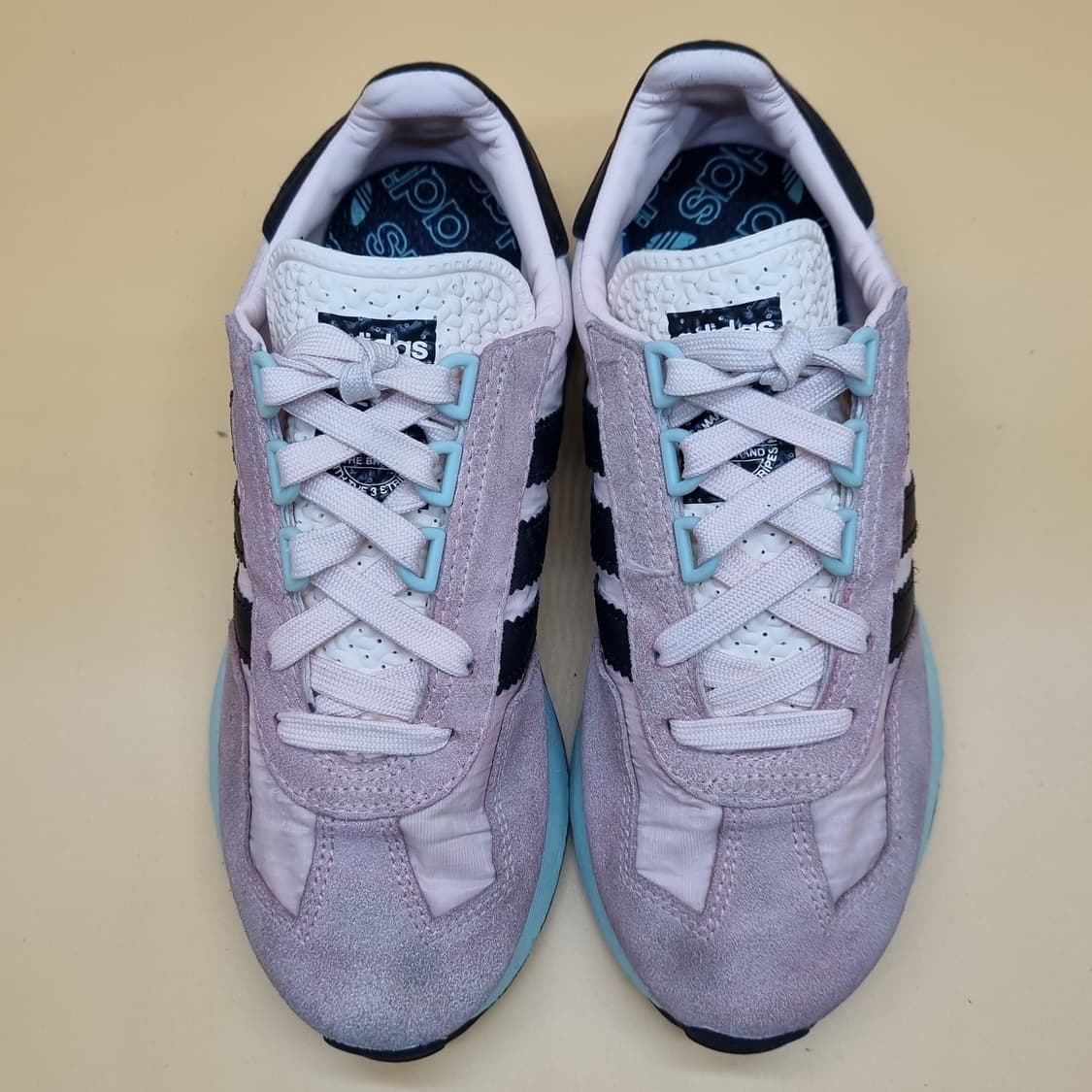 아디다스 레트로피 e5 여성운동화230. 상품이미지2