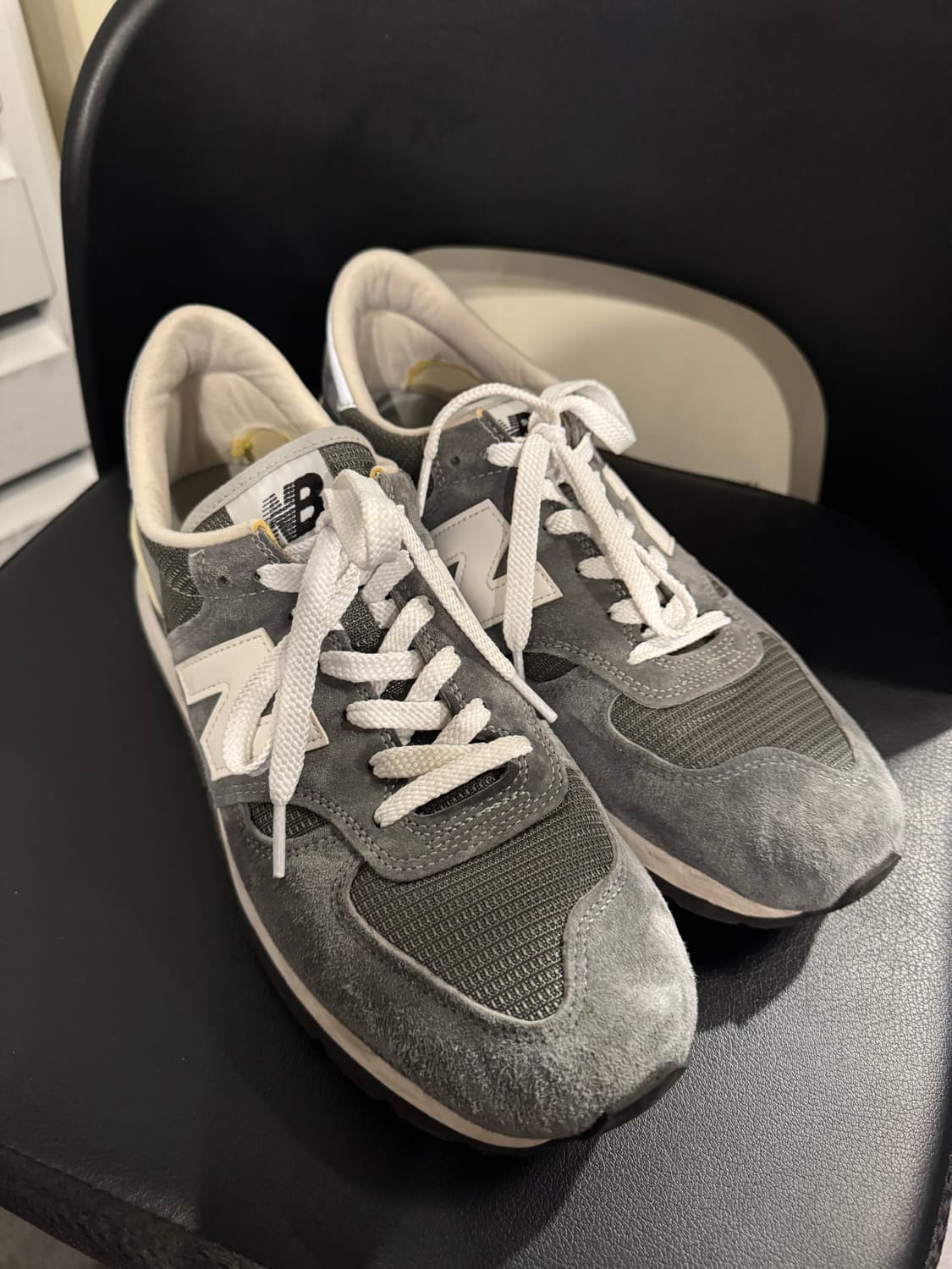 뉴발란스 990V1 290 사이즈 판매합니다! 상품이미지3
