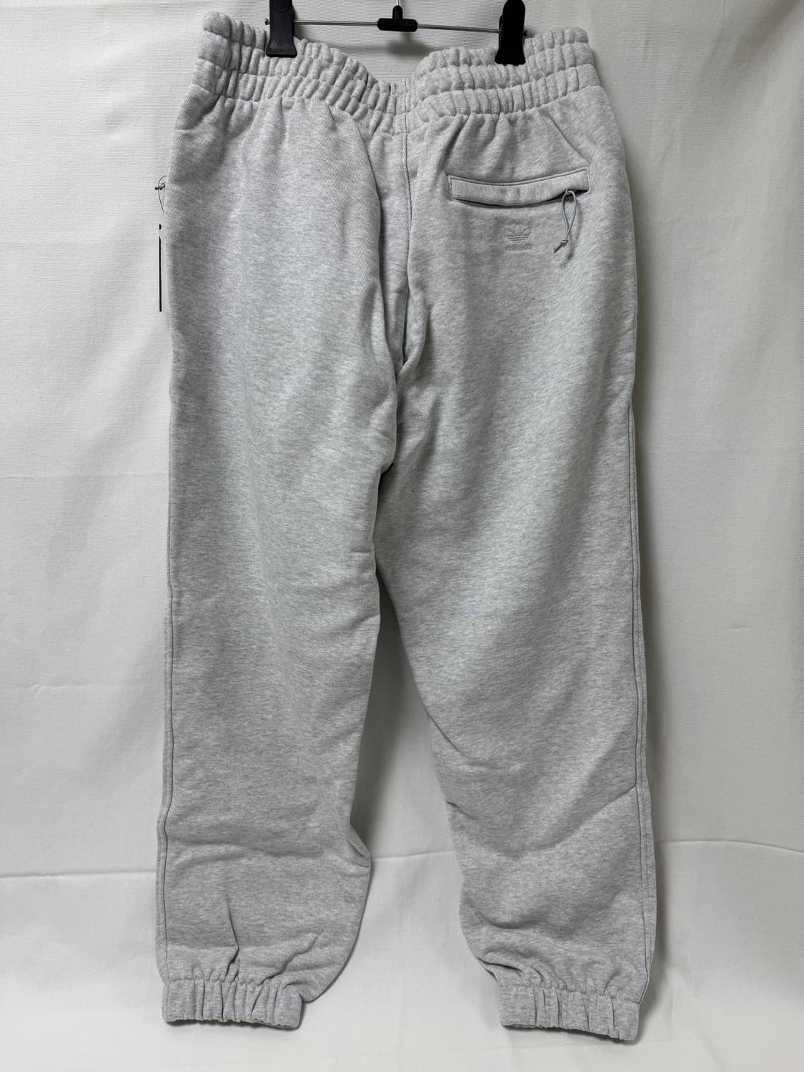 아디다스 퍼렐윌리엄스 휴먼레이스 스웻팬츠 L 상품이미지4