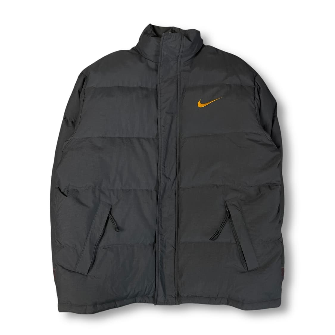 나이키 00s 올드스쿨 옐로우로고 차콜 다운 패딩 XL 상품이미지1