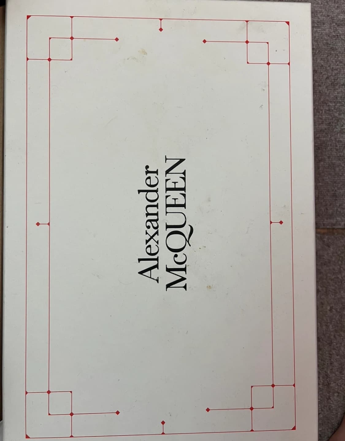 [43] 알렉산더맥퀸 오버솔 스니커즈 화이트 블랙 상품이미지4