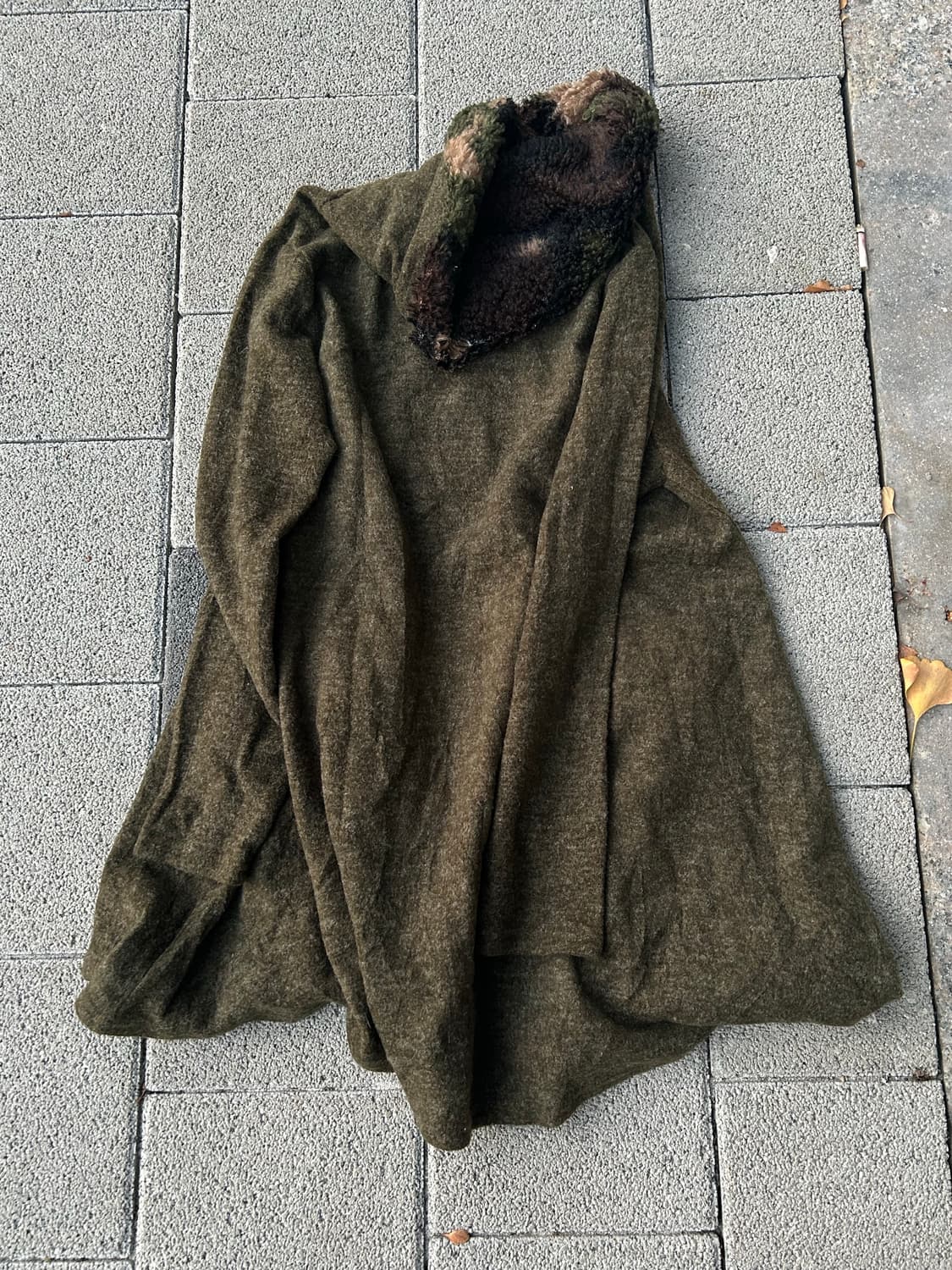 2000s JPN 모리걸 니혼진 카키 밀리터리 부클 니트 상품이미지3