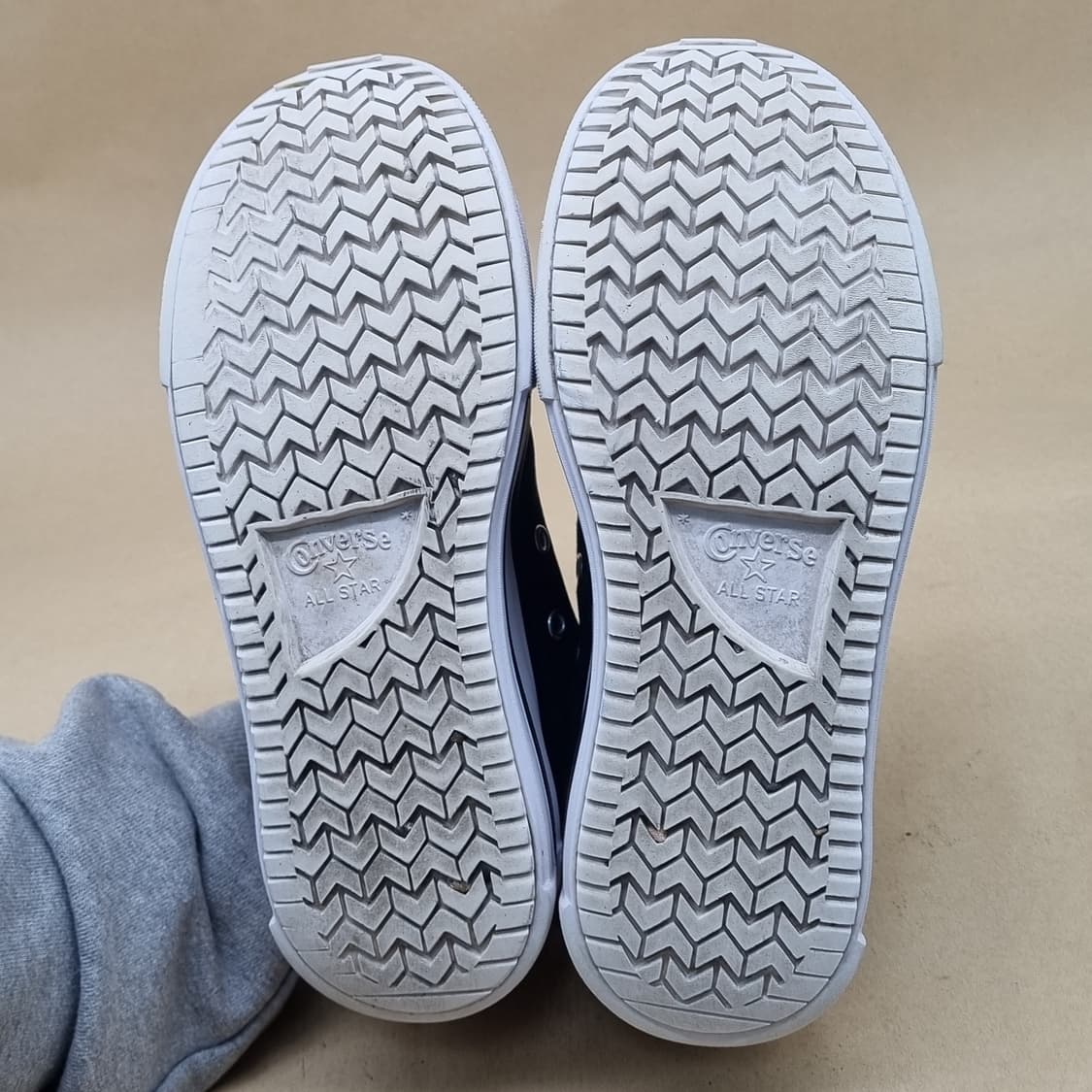 컨버스 척테일러 리프트 로우 스니커즈225 상품이미지3