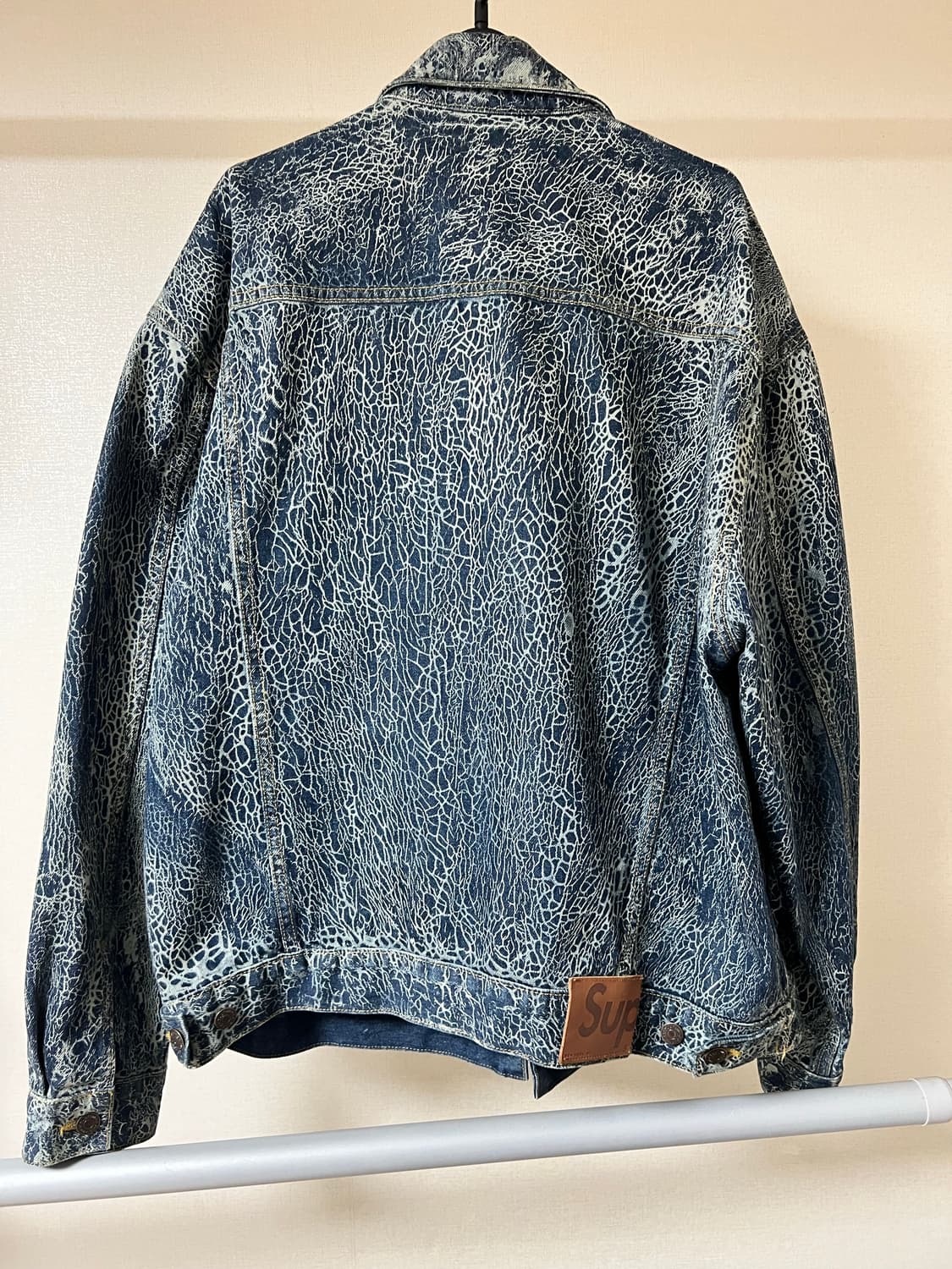 Supreme Crackle Denim Trucker jacket 상품이미지2