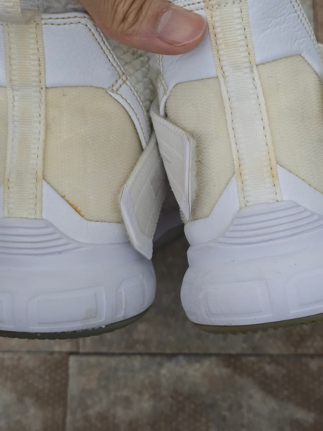 (270)나이키 르브론 12 솔져 화이트 상품이미지9