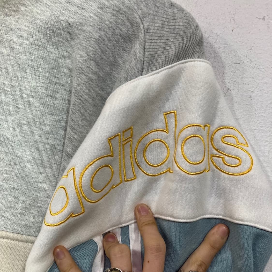 아디다스 y2k 맨투맨 상품이미지10