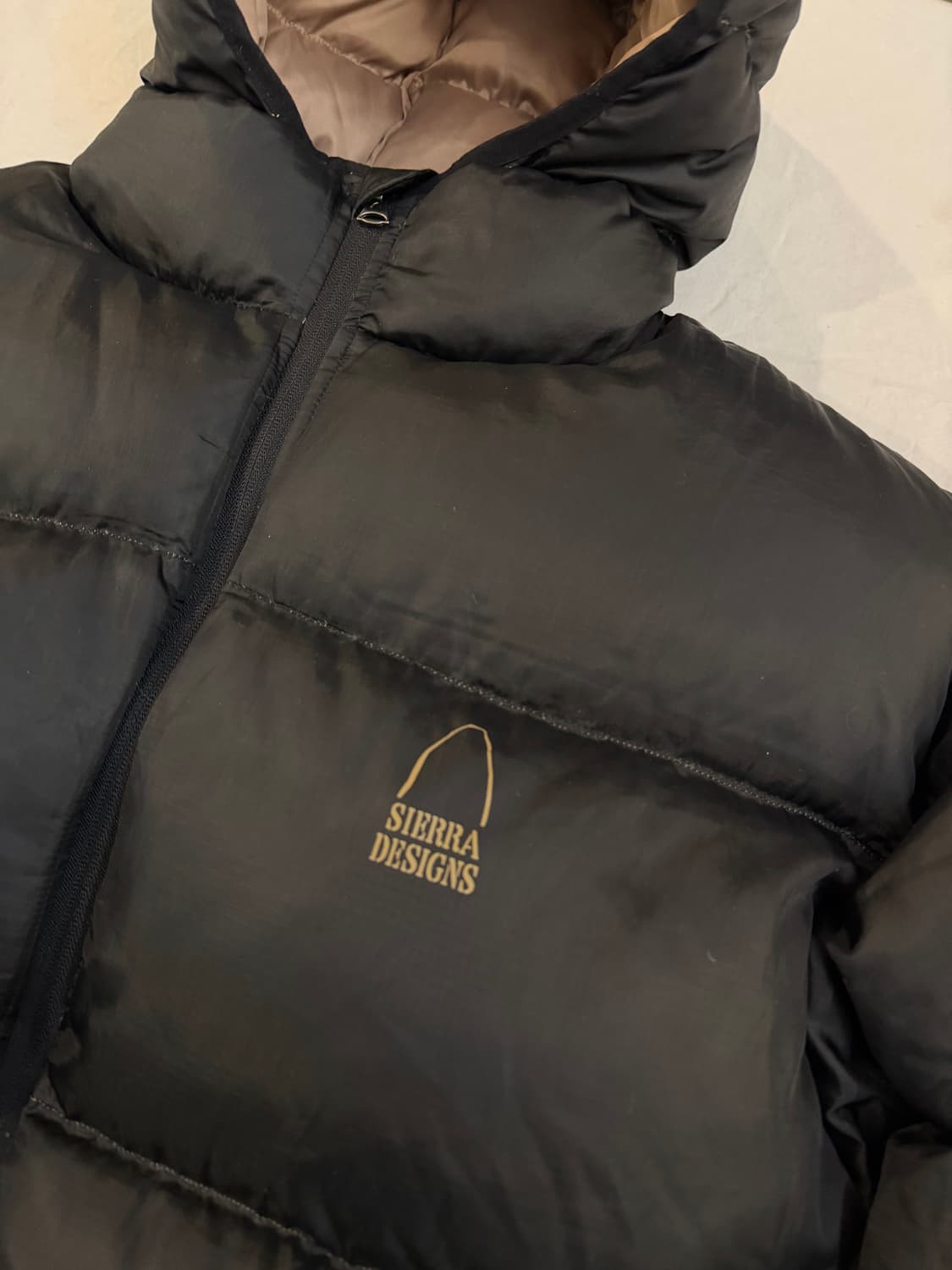 시에라 디자인 라이트 다운 파카 블랙 후드 패딩 상품이미지4