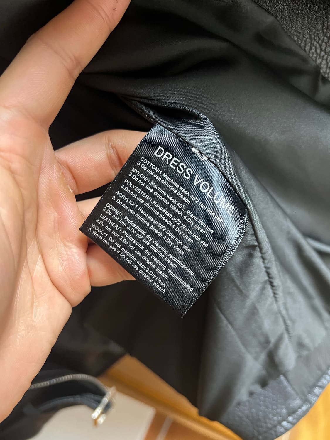 DRESS VOLUME 블랙 레더 라이더 자켓 상품이미지3