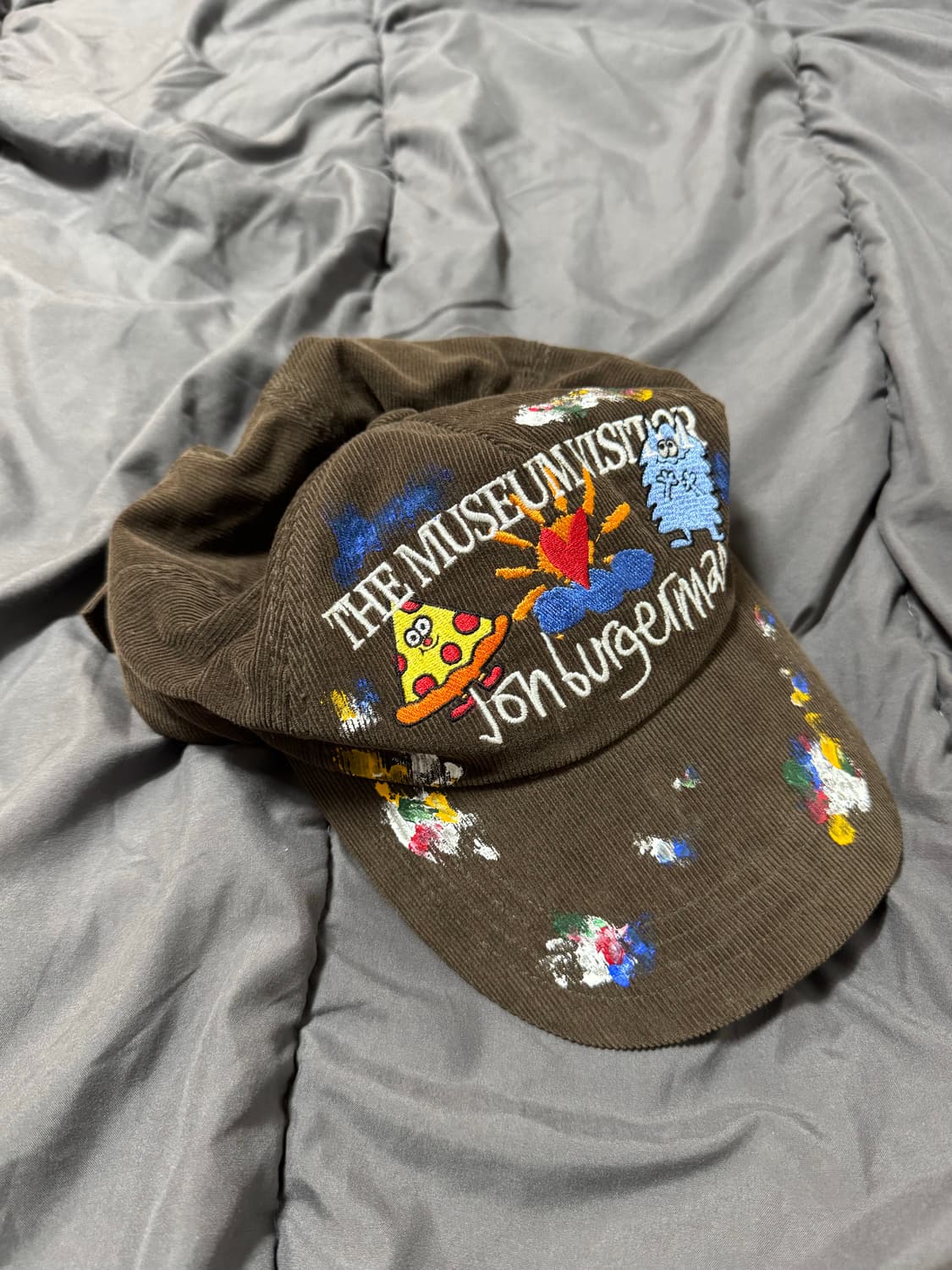 더뮤지엄비지터 존버거맨 코듀로이 상품이미지1