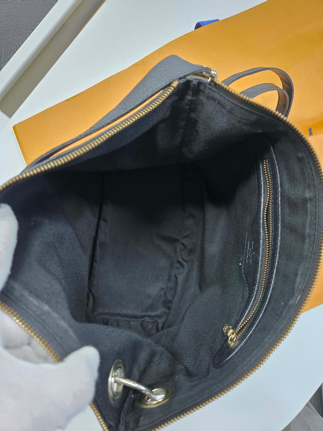 [정품]루이비통 앙프레뜨 숄더백 상품이미지7