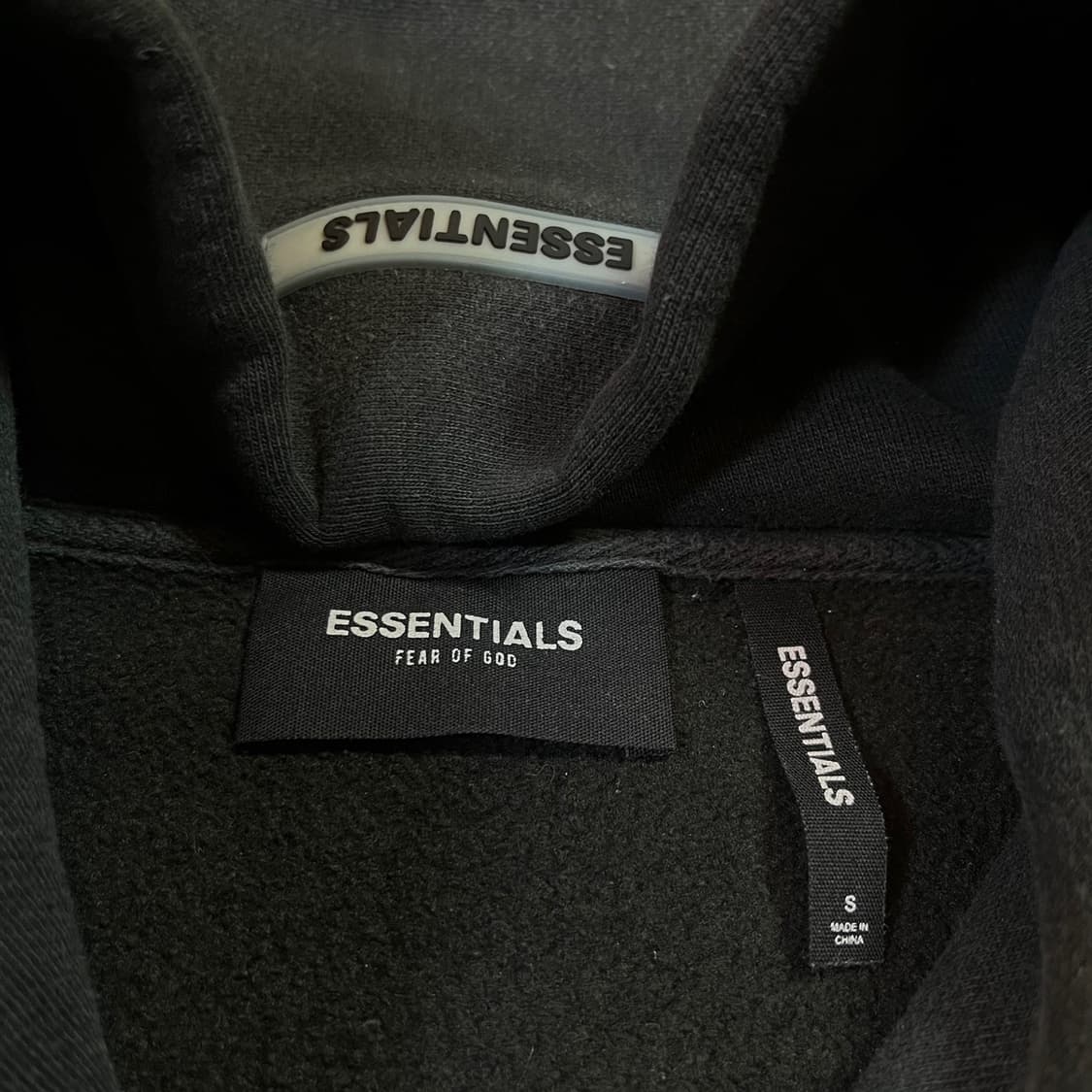 에센셜 빅로고 후드티 상품이미지5