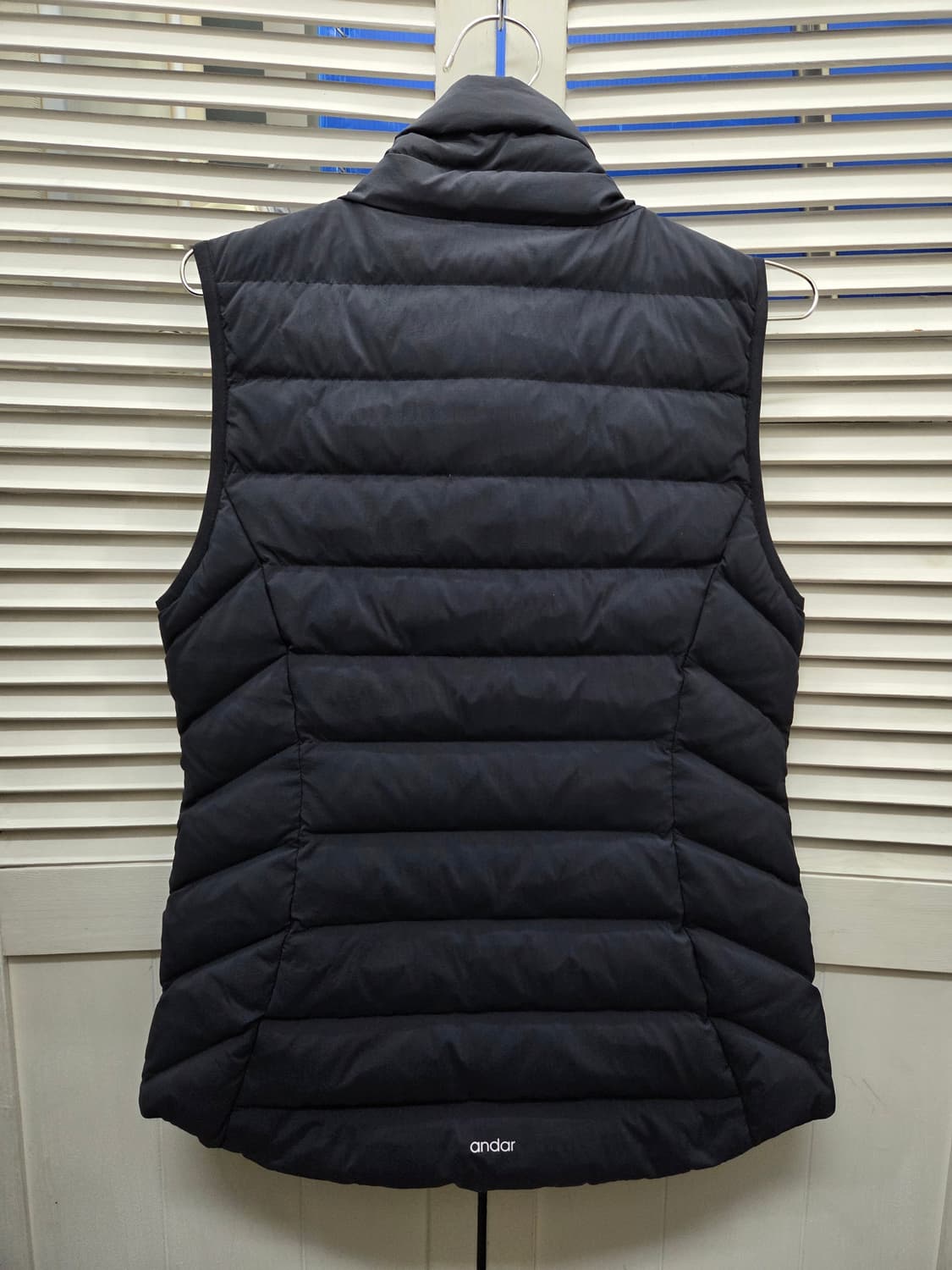 안다르 구스다운 패딩 베스트 상품이미지4