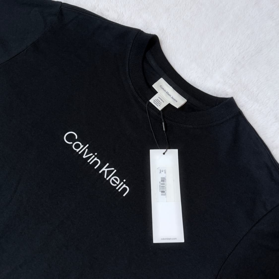 Calvin Klein 캘빈클라인 티셔츠 상품이미지2